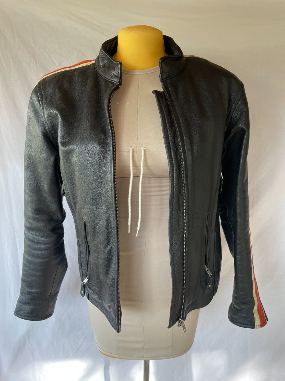 Women's Leather Riding Jacket - Picture 3 of 6